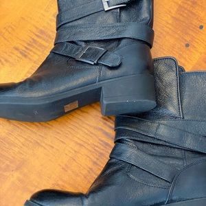 Steve Madden, low calf, black boots, size 9